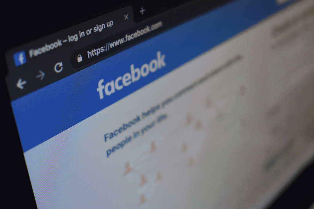 facebook2 - 4 Facebook Advertising Tips for Martial Arts Schools facebook2 - 4 Facebook Advertising Tips for Martial Arts Schools