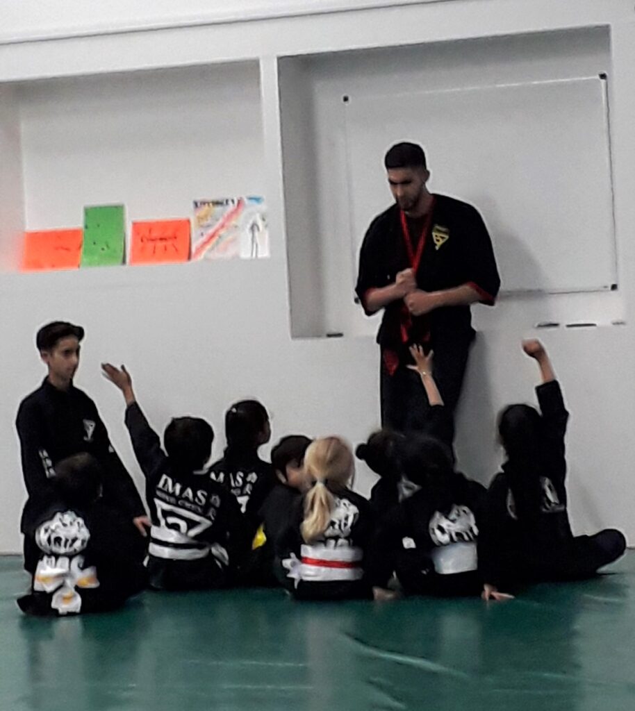 Zak teaches the Tigers Confidence 1 - Customer Focus: Unite Taekwondo