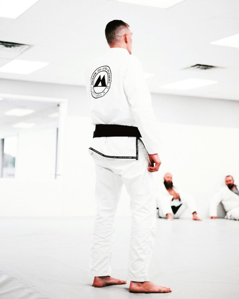 The Pros and Cons of Monthly vs. Term-Based Martial Arts Packages