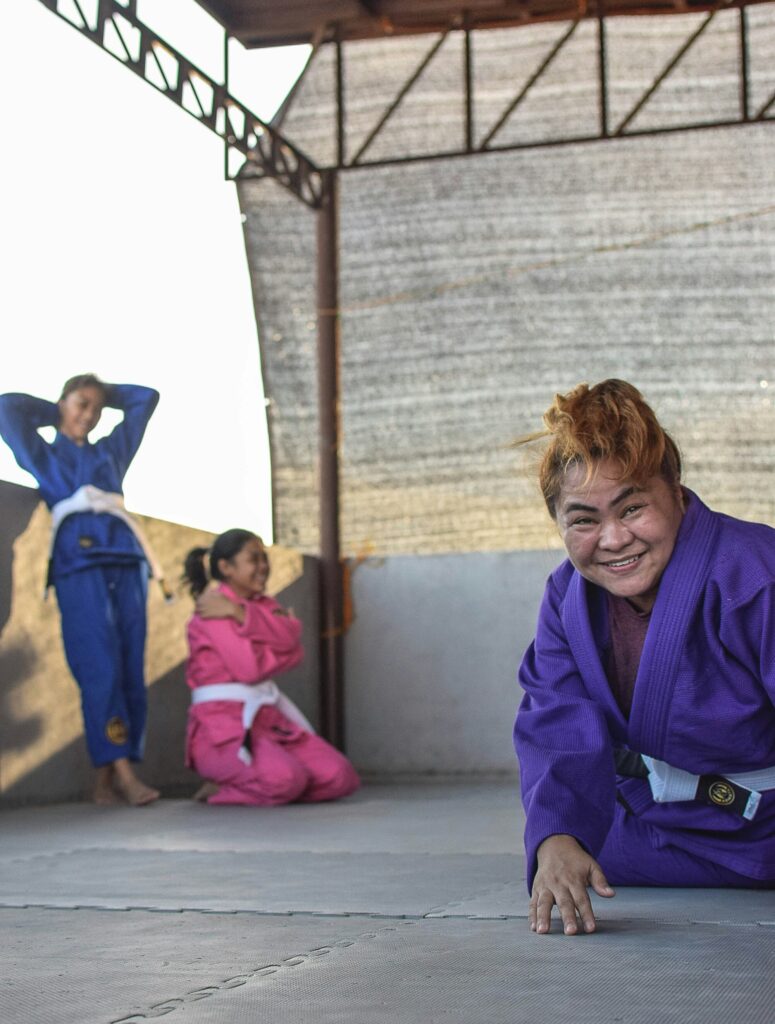 How to Turn Website Visitors into Martial Arts Students - How to Turn Website Visitors into Martial Arts Students How to Turn Website Visitors into Martial Arts Students